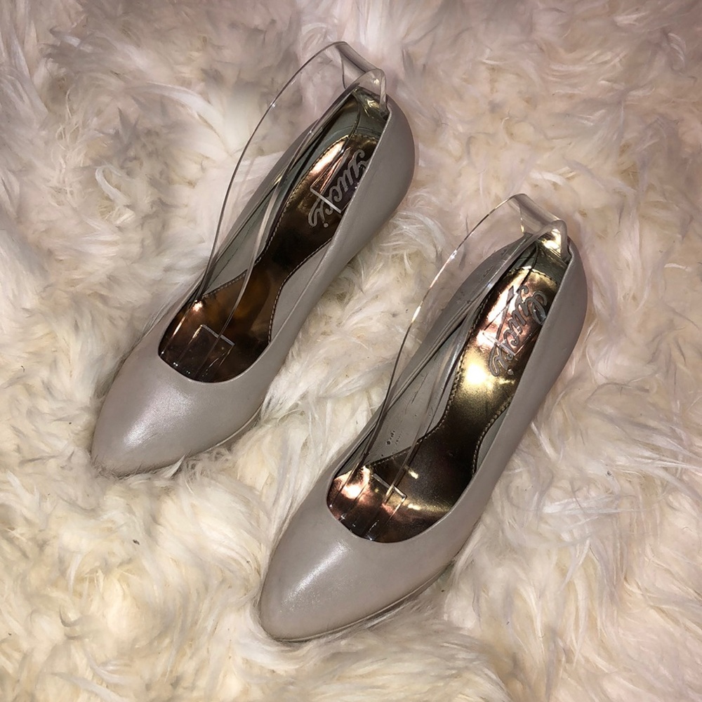 Gucci heels